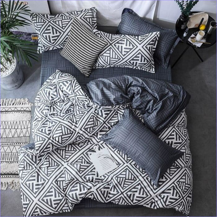 Housse de Couette Scandinave Blanche à Motifs Noires