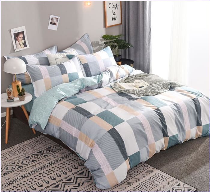 Housse de Couette Scandinave à Carreaux Multicolores