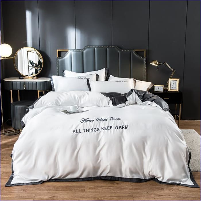 Housse de Couette Blanche liseré noir