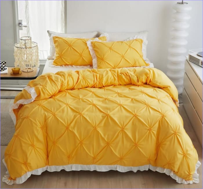 Housse de Couette Jaune et Blanche