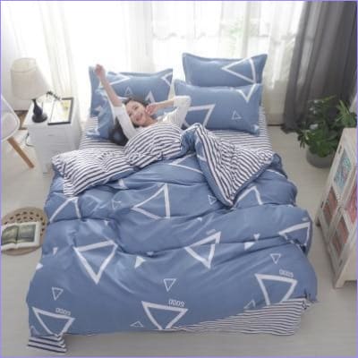 Housse de Couette Scandinave Bleue à Triangles