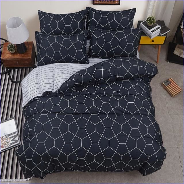 Housse de Couette Scandinave Hexagones Noirs